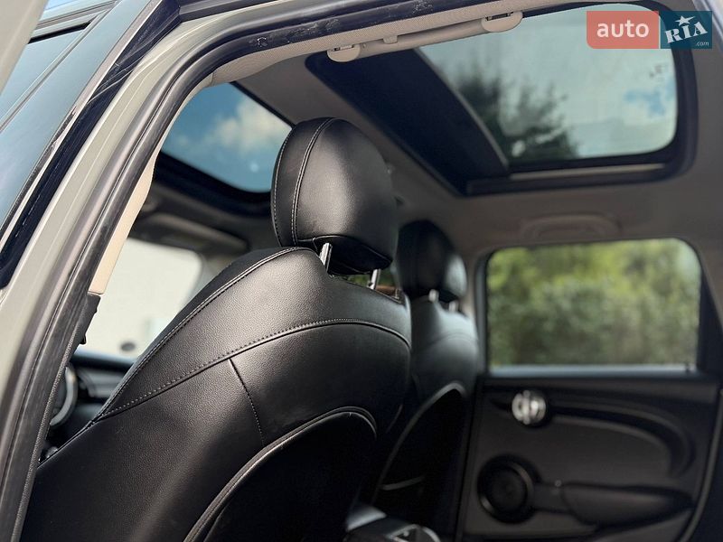 Хэтчбек MINI Cooper 2015 в Одессе