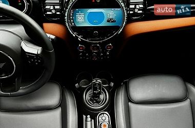 Хэтчбек MINI Cooper 2022 в Киеве фото 16 Хэтчбек MINI Cooper 2022 в Киеве