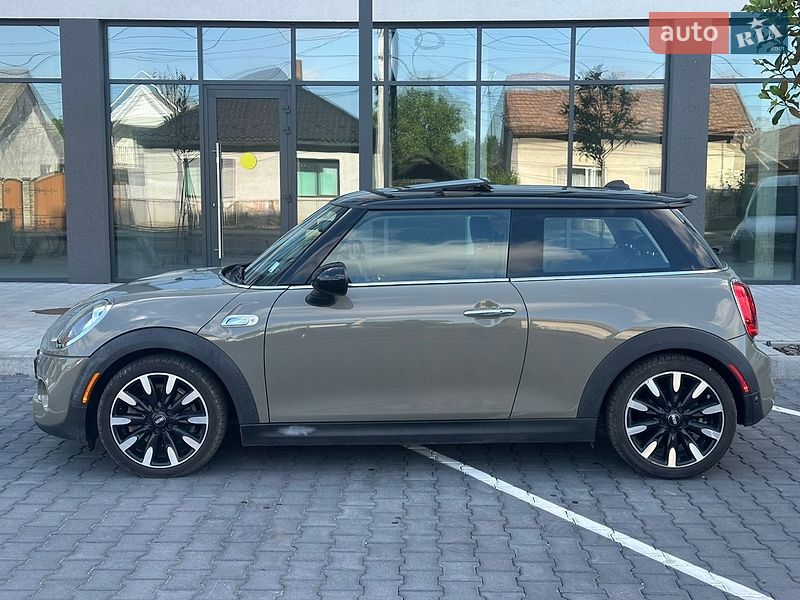 Хэтчбек MINI Cooper 2018 в Виноградове