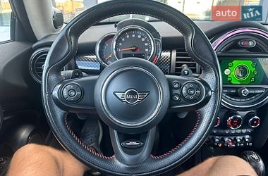 Хэтчбек MINI Cooper 2018 в Виноградове
