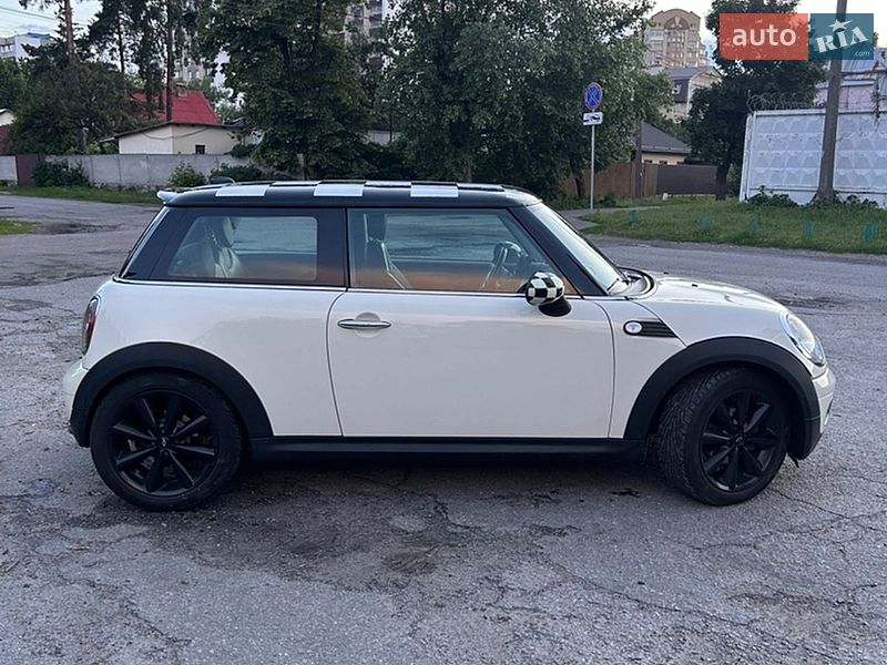 Хетчбек MINI Cooper 2007 в Києві