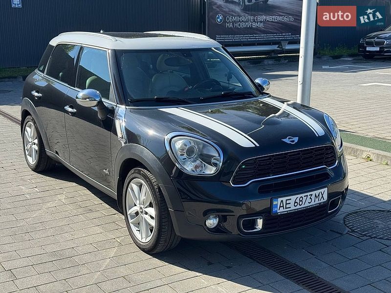 Хэтчбек MINI Cooper 2011 в Ивано-Франковске