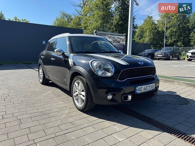 Хэтчбек MINI Cooper 2011 в Ивано-Франковске