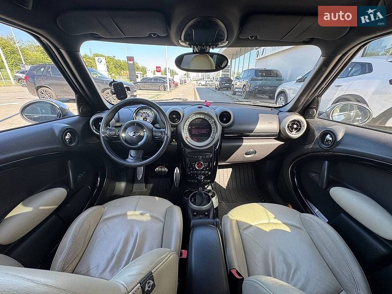 Хэтчбек MINI Cooper 2011 в Ивано-Франковске