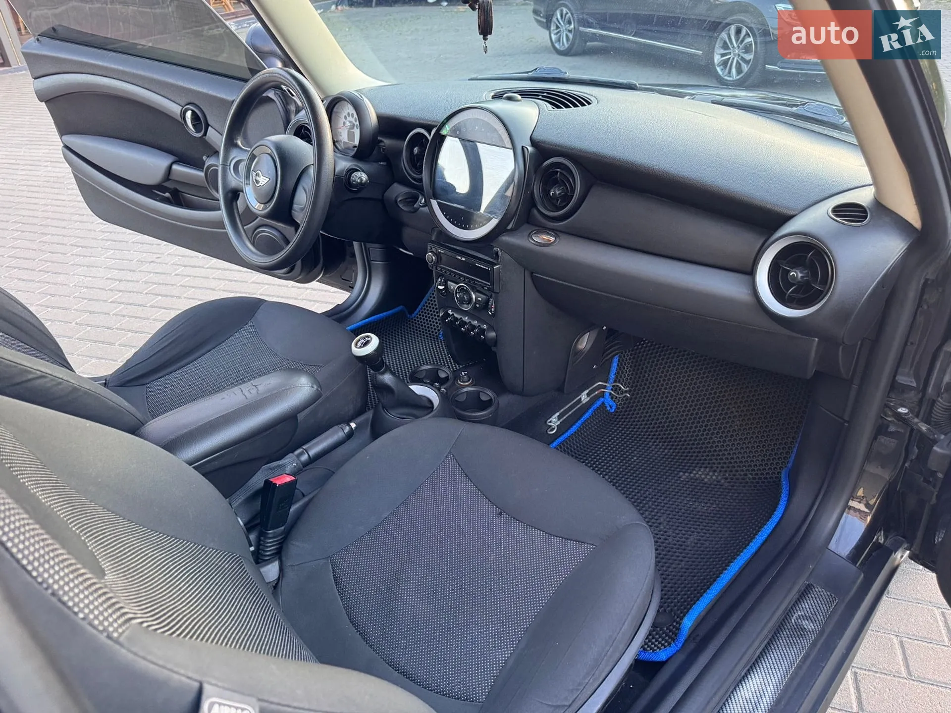 2011 MINI Cooper - мініатюра 15