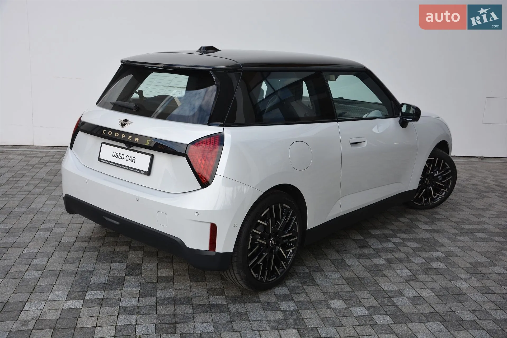 2024 MINI Cooper - мініатюра 2