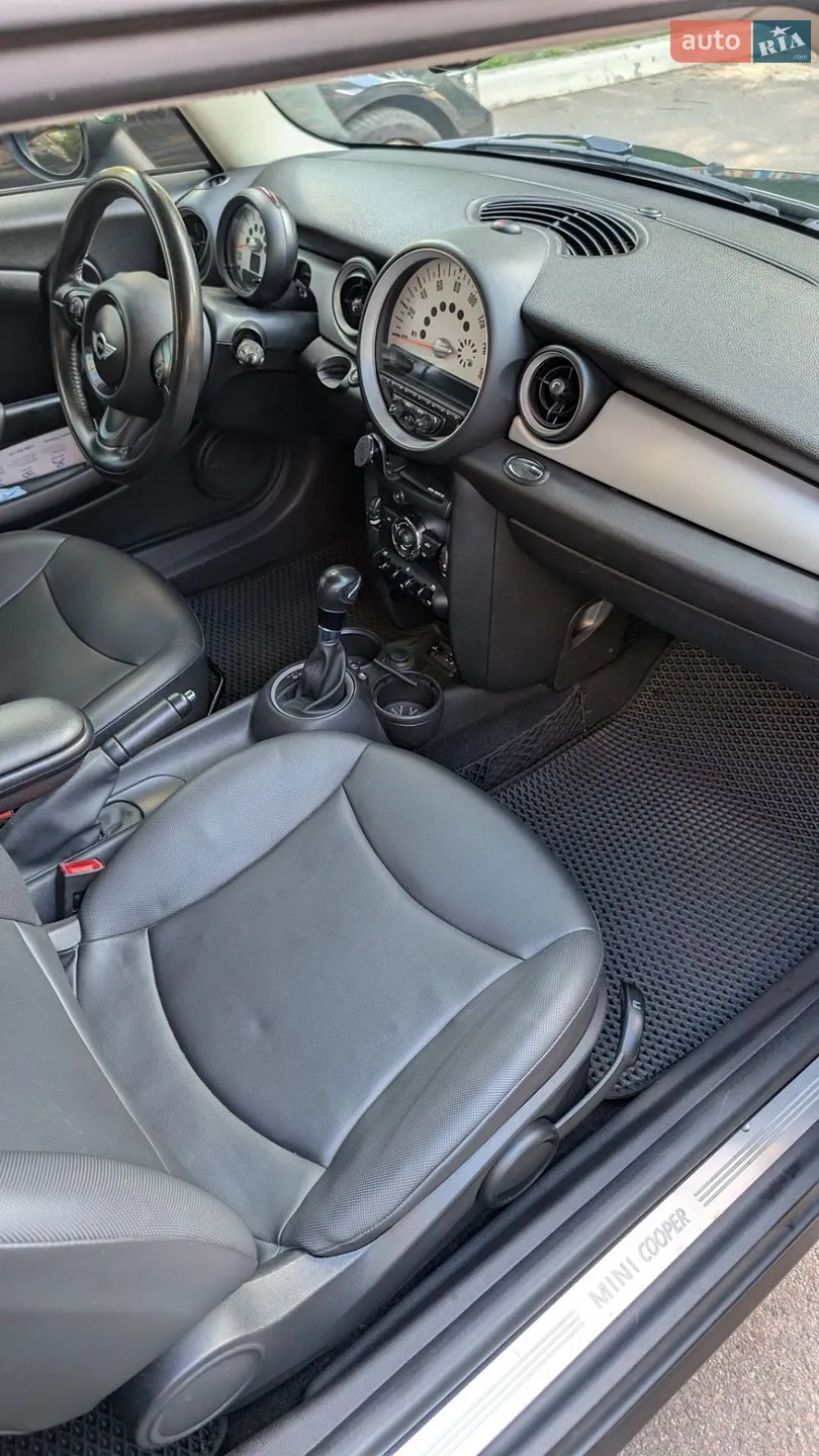 2013 MINI Cooper - мініатюра 13