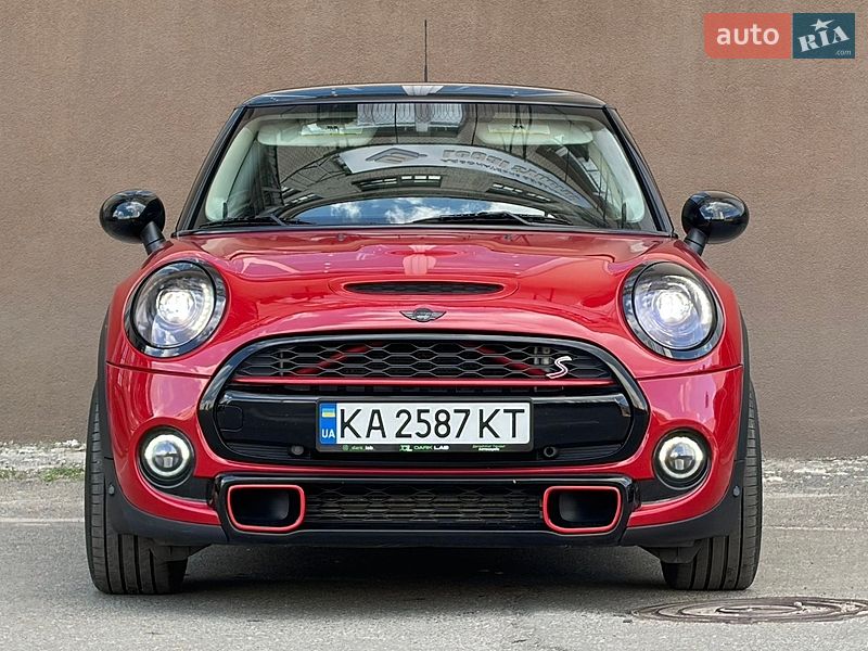 Хэтчбек MINI Cooper 2014 в Киеве фото 3 Хэтчбек MINI Cooper 2014 в Киеве