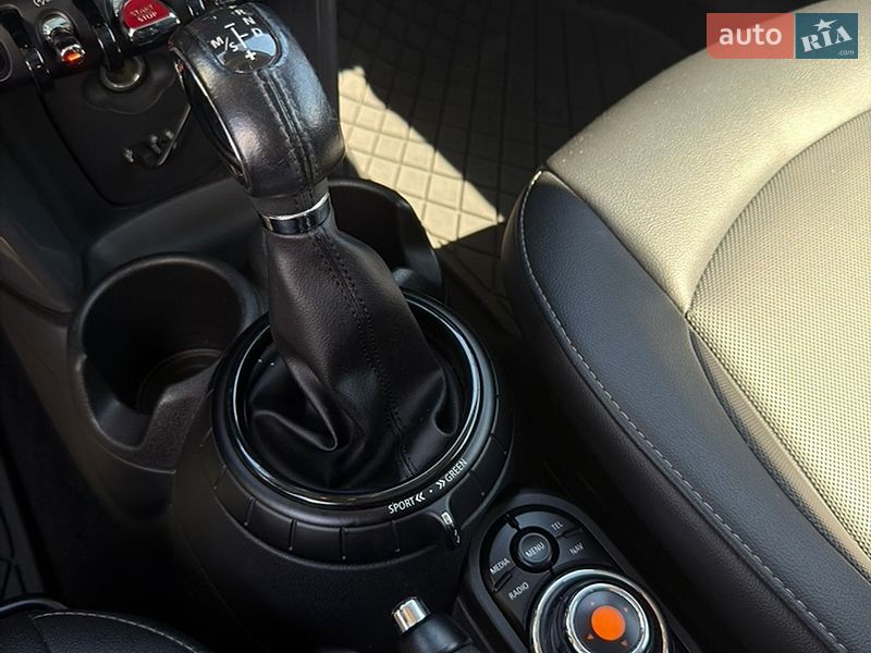 Хетчбек MINI Cooper 2015 в Києві