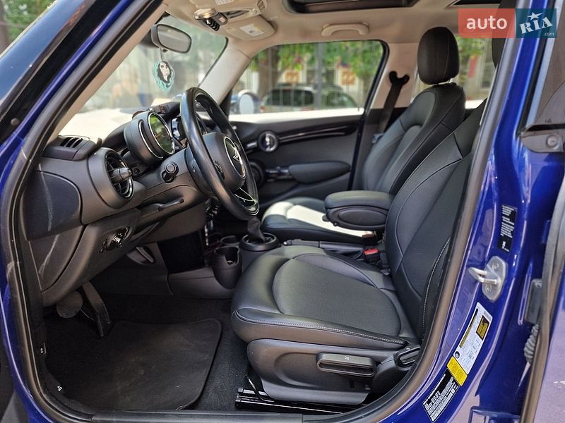 Хэтчбек MINI Cooper 2018 в Одессе