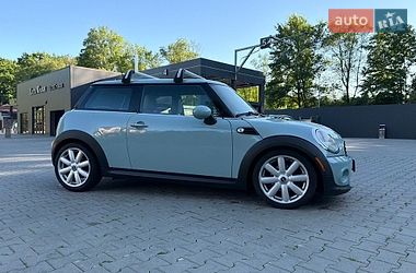 Хэтчбек MINI Cooper 2013 в Дрогобыче