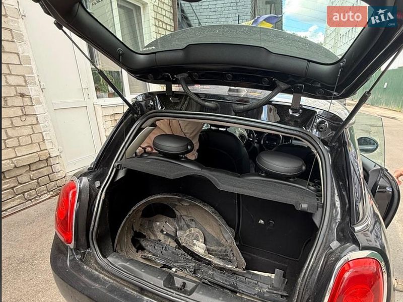 Хэтчбек MINI Cooper 2014 в Киеве