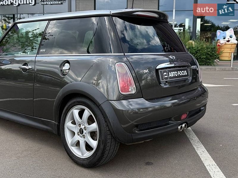 Хэтчбек MINI Cooper 2005 в Киеве