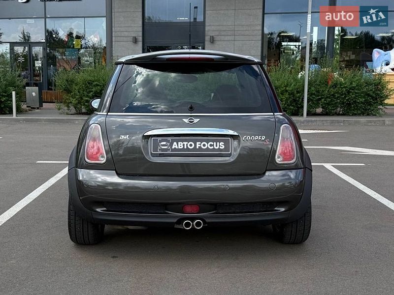 Хэтчбек MINI Cooper 2005 в Киеве