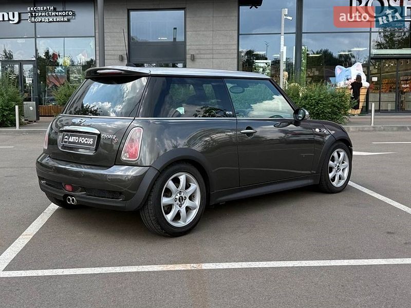 Хэтчбек MINI Cooper 2005 в Киеве