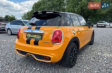 Хэтчбек MINI Cooper 2016 в Львове