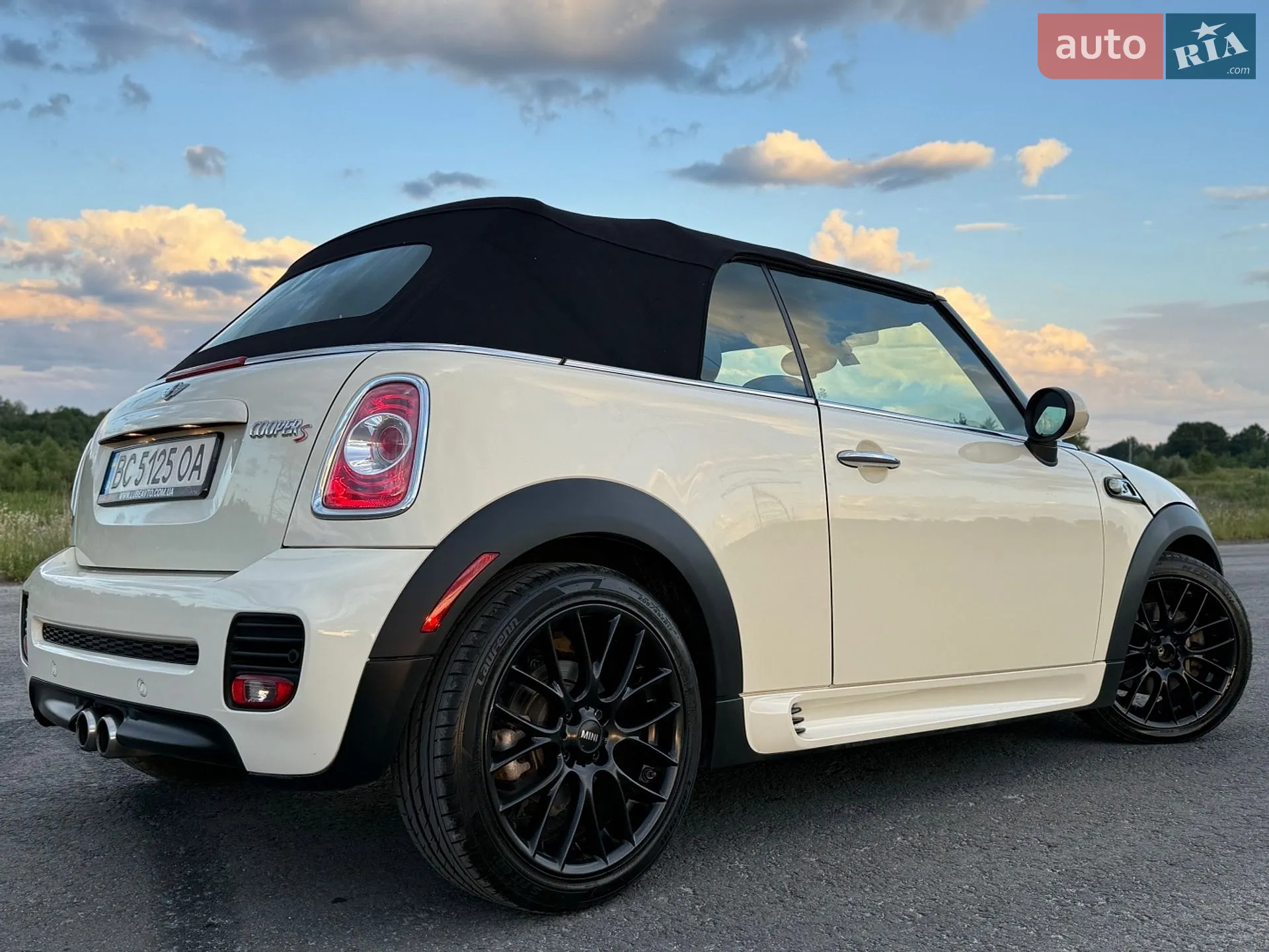 2015 MINI Cooper - мініатюра 22