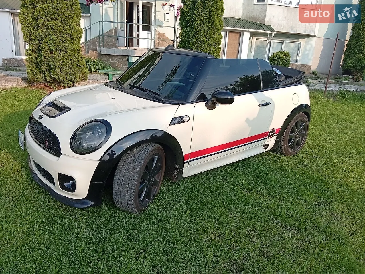 2010 MINI Cooper - мініатюра 13