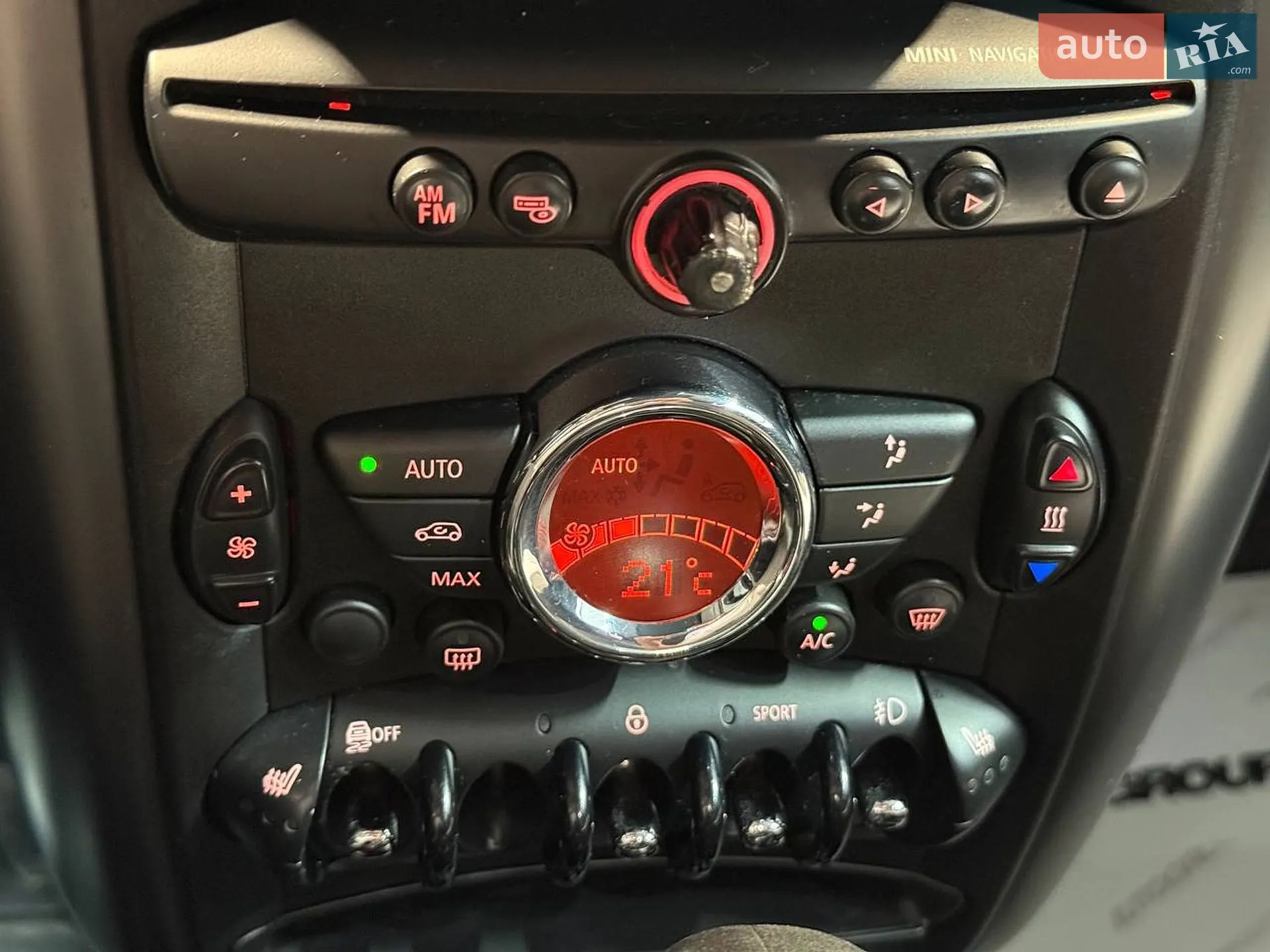 2014 MINI Cooper - мініатюра 23