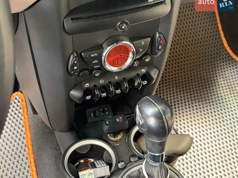 Хэтчбек MINI Cooper 2013 в Киеве фото 21 Хэтчбек MINI Cooper 2013 в Киеве