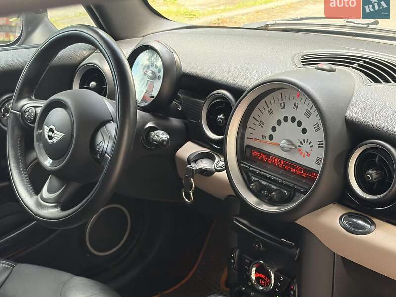 Хэтчбек MINI Cooper 2013 в Киеве фото 26 Хэтчбек MINI Cooper 2013 в Киеве