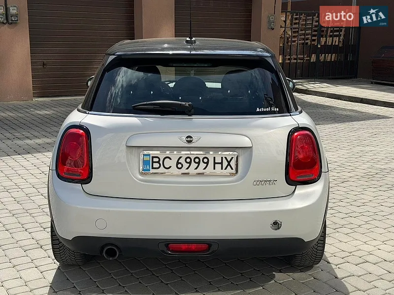 MINI Cooper 2015 VIN WMWXS5C59FT829571 фото оголошення 9 з 48