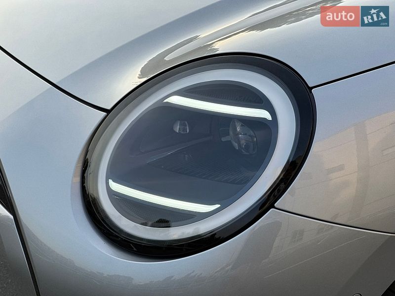 Хэтчбек MINI Cooper 2024 в Киеве