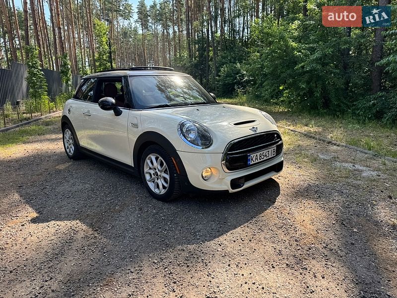 Хэтчбек MINI Cooper 2018 в Киеве