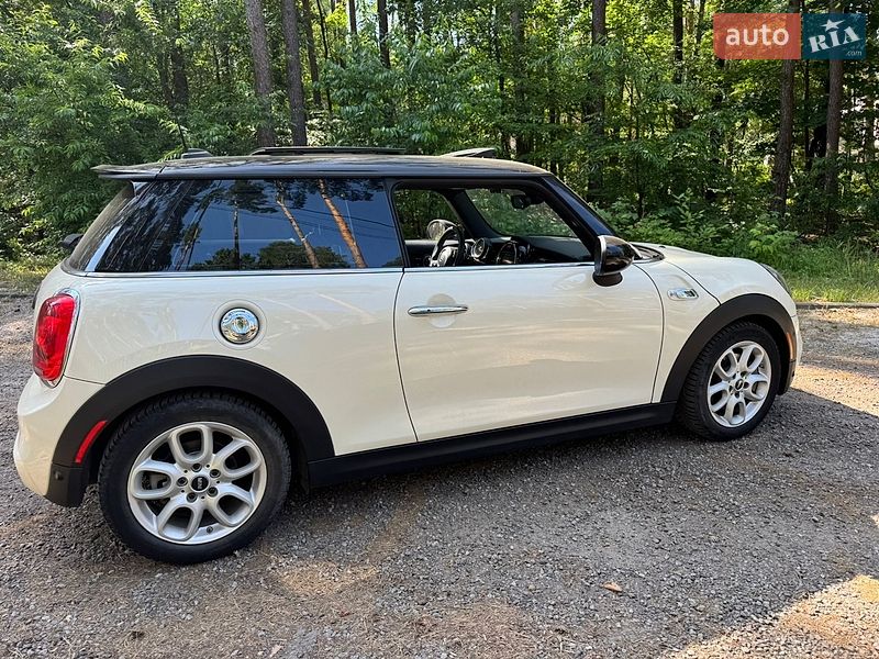 Хэтчбек MINI Cooper 2018 в Киеве