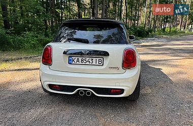 Хэтчбек MINI Cooper 2018 в Киеве