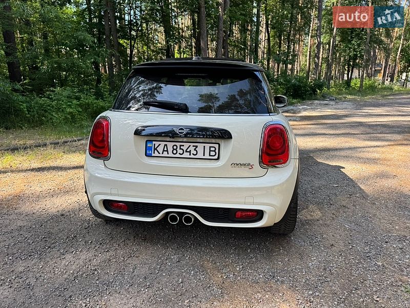 Хэтчбек MINI Cooper 2018 в Киеве