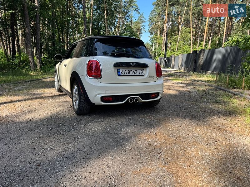 Хэтчбек MINI Cooper 2018 в Киеве