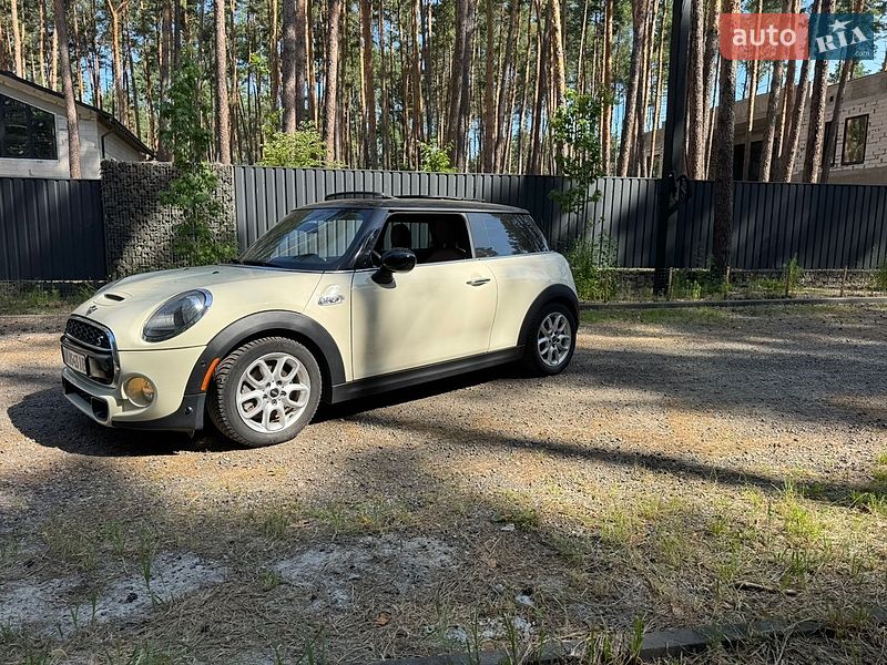 Хэтчбек MINI Cooper 2018 в Киеве