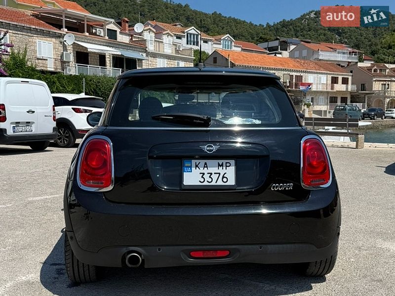 Хэтчбек MINI Cooper 2019 в Киеве фото 5 Хэтчбек MINI Cooper 2019 в Киеве