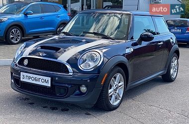 Хэтчбек MINI Cooper 2012 в Кременчуге