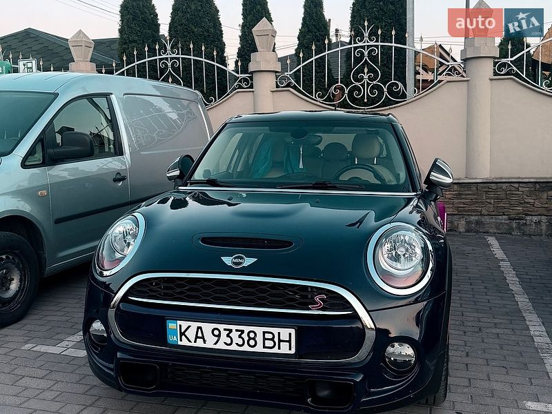 Хетчбек MINI Cooper 2015 в Києві
