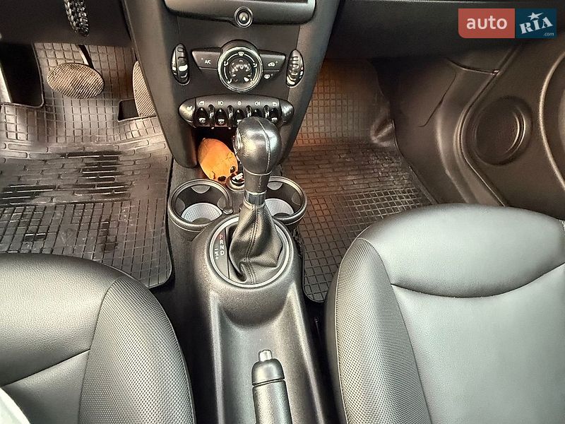 Хетчбек MINI Cooper 2012 в Львові