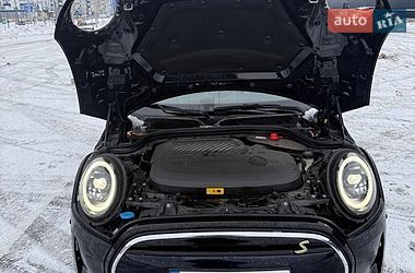 Хэтчбек MINI Cooper 2023 в Киеве фото 5 Хэтчбек MINI Cooper 2023 в Киеве