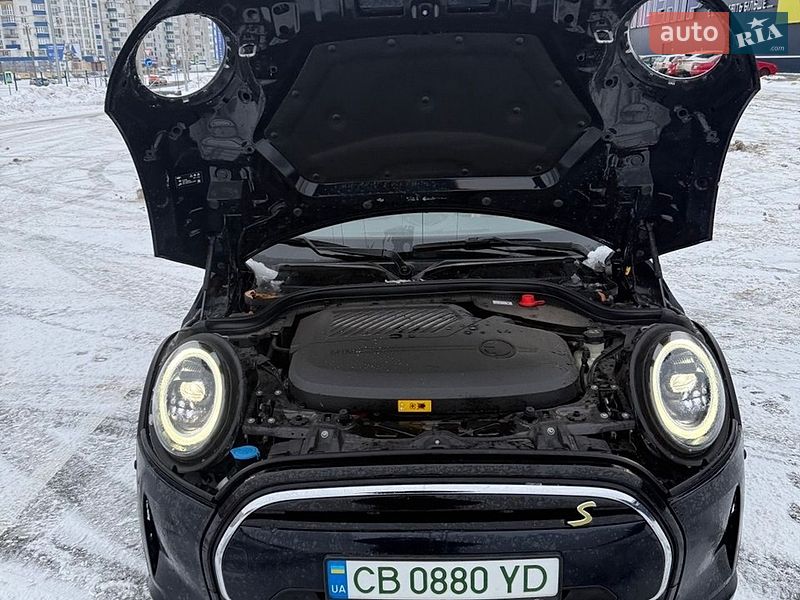 Хэтчбек MINI Cooper 2023 в Киеве фото 5 Хэтчбек MINI Cooper 2023 в Киеве