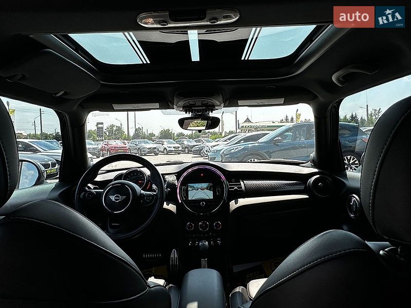 Хэтчбек MINI Cooper 2017 в Ивано-Франковске фото 13 Хэтчбек MINI Cooper 2017 в Ивано-Франковске