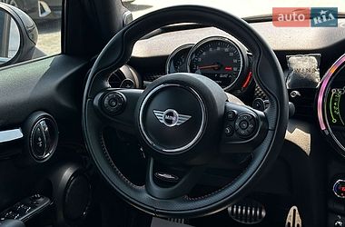 Хэтчбек MINI Cooper 2017 в Ивано-Франковске фото 17 Хэтчбек MINI Cooper 2017 в Ивано-Франковске