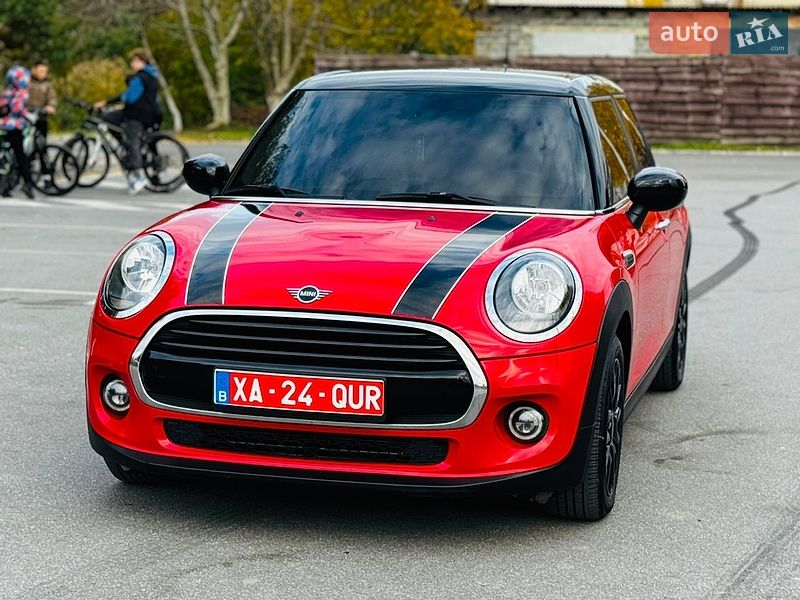 Хэтчбек MINI Cooper 2020 в Здолбунове