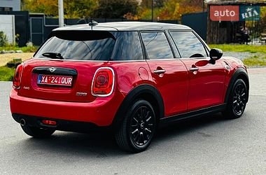 Хэтчбек MINI Cooper 2020 в Здолбунове