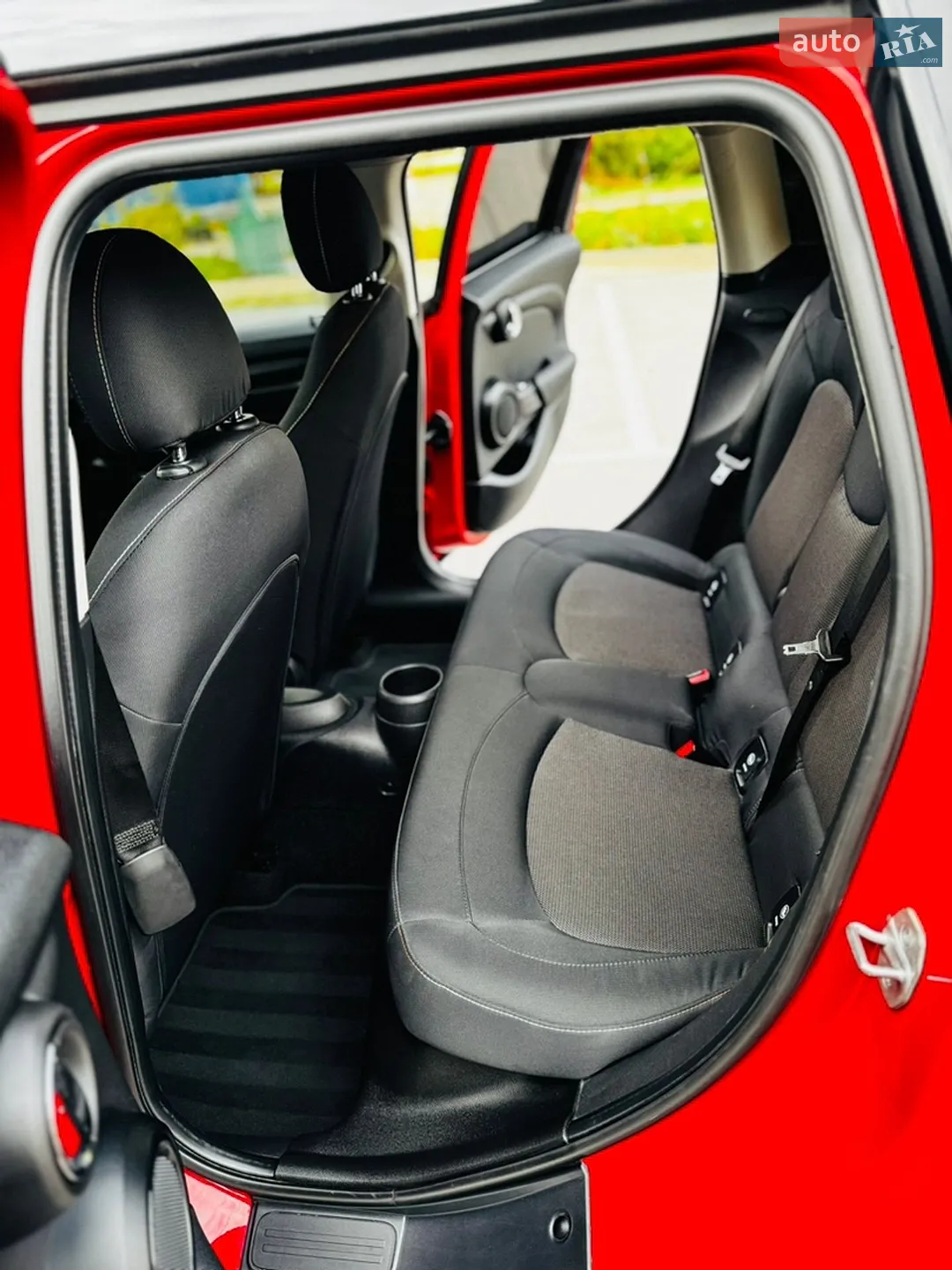 2020 MINI Cooper - мініатюра 28