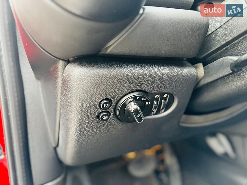 Хэтчбек MINI Cooper 2020 в Здолбунове
