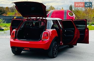 Хэтчбек MINI Cooper 2020 в Здолбунове