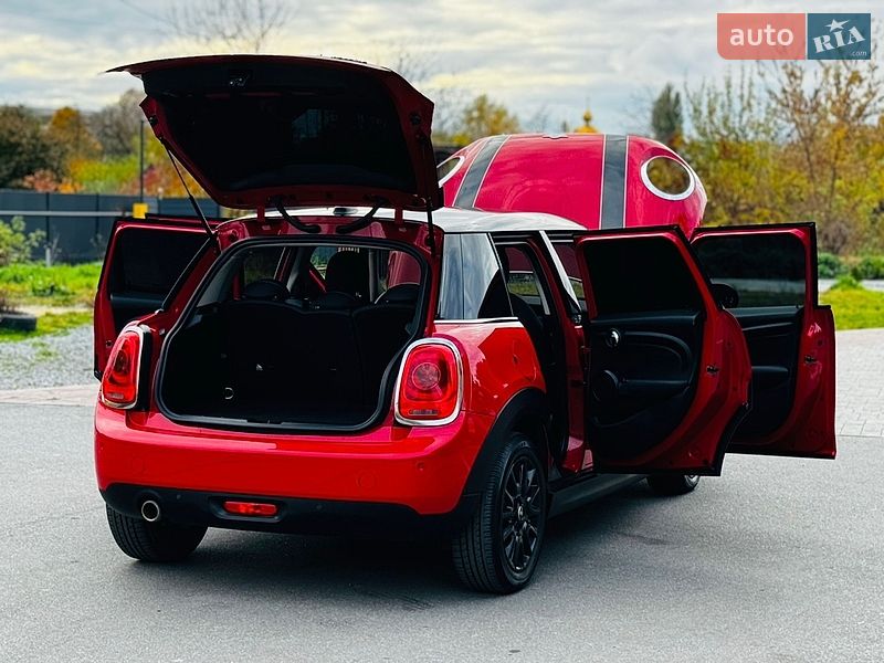 Хэтчбек MINI Cooper 2020 в Здолбунове
