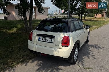Хэтчбек MINI Cooper 2017 в Киеве