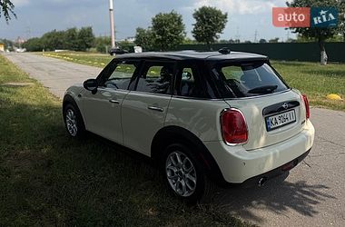 Хэтчбек MINI Cooper 2017 в Киеве