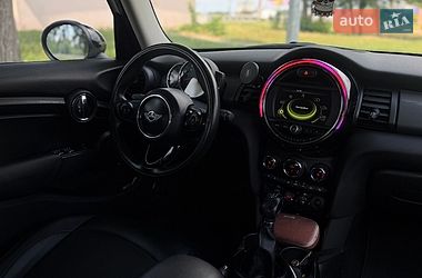 Хэтчбек MINI Cooper 2017 в Киеве